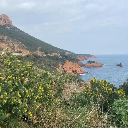 St Raphael Boulouris Maison Bord De Damalix Saint-Raphael (Var)