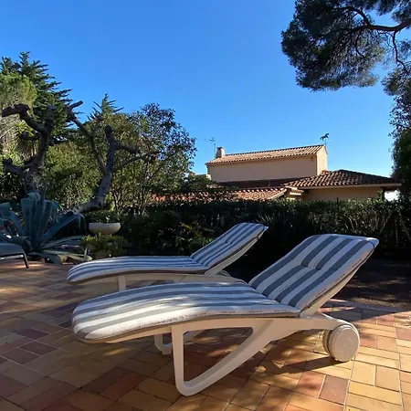 St Raphael Boulouris Maison Bord De Damalix * Saint-Raphael (Var)